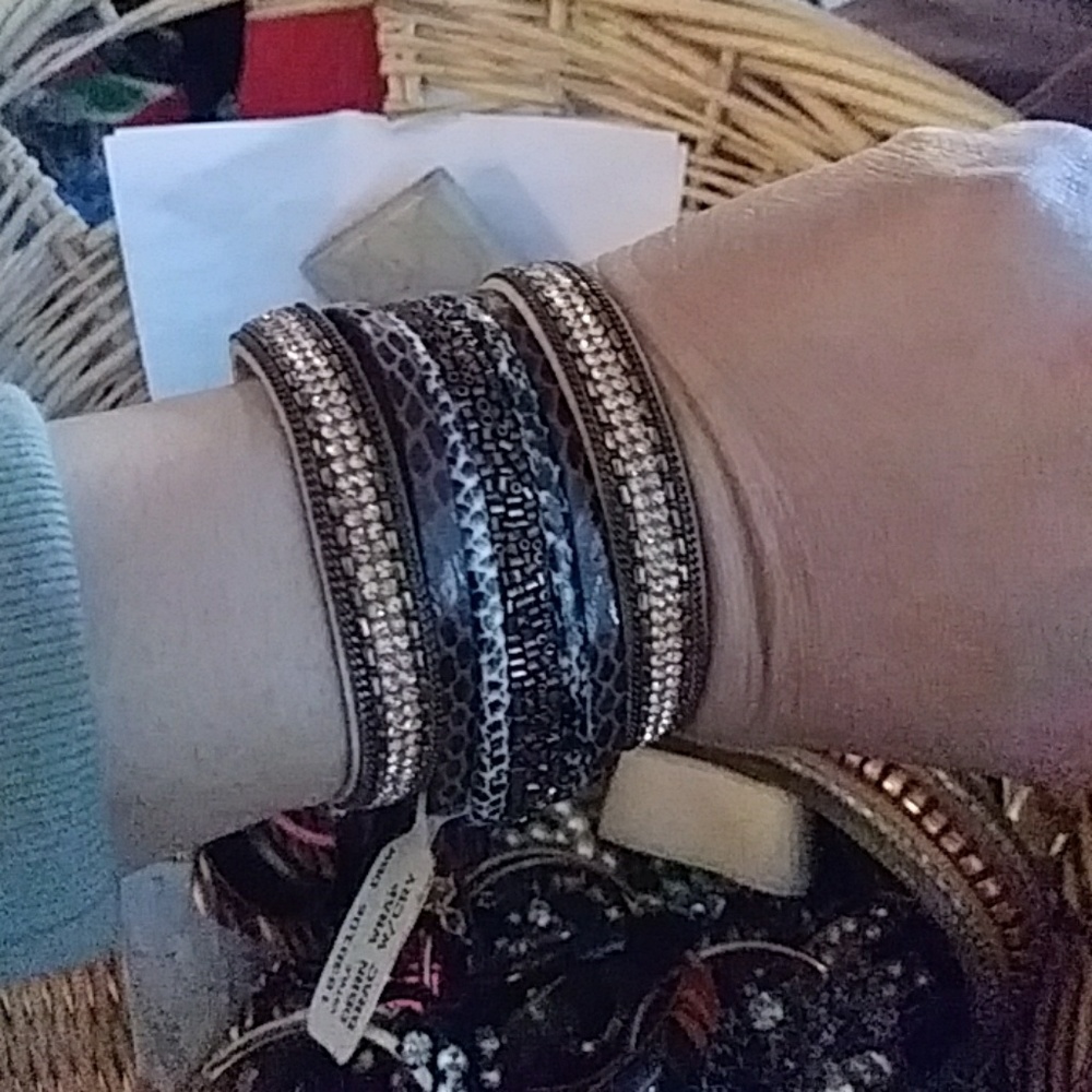 Bracelets must go